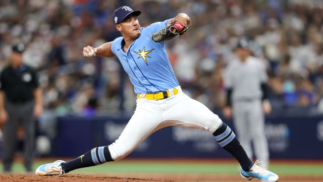 Aug 27, 2023; St. Petersburg, Florida, USA; Tampa Bay Rays relief pitcher Robert Stephenson (26) throws a pitch against the New York Yankees in the eighth inning at Tropicana Field.